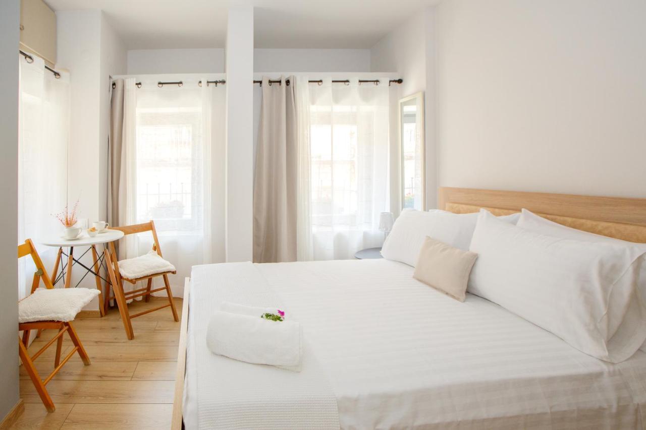 Οniro Comfort Living Янина Екстериор снимка